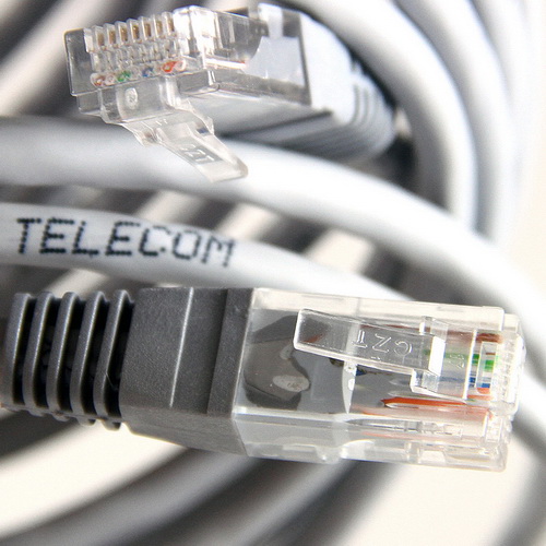 Патч-корд литой TELECOM UTP Кат. 5е, серый, 7.5 м. (1/75)
